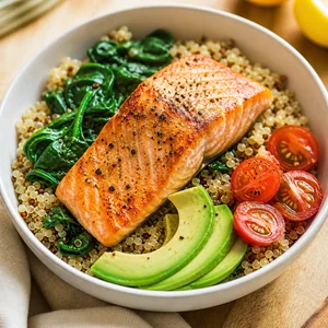 Nutrient-Packed Salmon and Spinach Quinoa Bowl